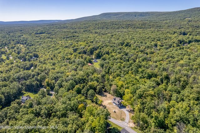 55 Sheldon Road, Pine Bush, NY 12566