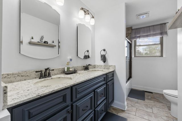 600 Frankfort Dr, Hermitage, TN 37076