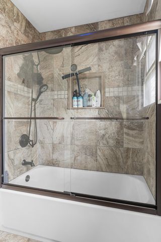 600 Frankfort Dr, Hermitage, TN 37076