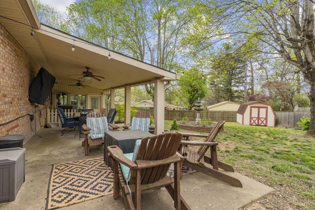 600 Frankfort Dr, Hermitage, TN 37076