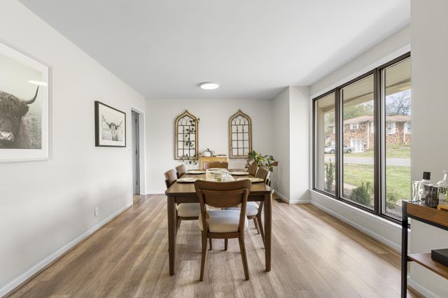 600 Frankfort Dr, Hermitage, TN 37076