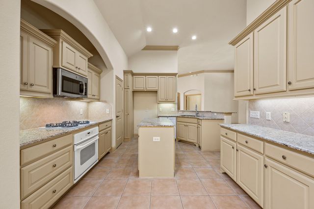 5801 Arbor Road, North Richland Hills, TX 76180
