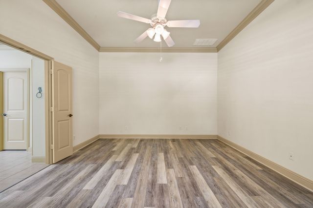 5801 Arbor Road, North Richland Hills, TX 76180