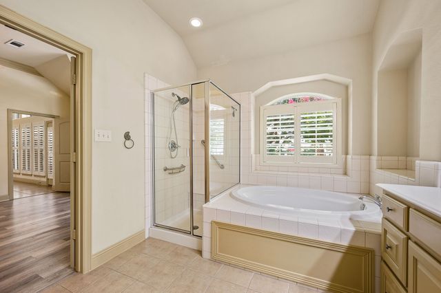 5801 Arbor Road, North Richland Hills, TX 76180