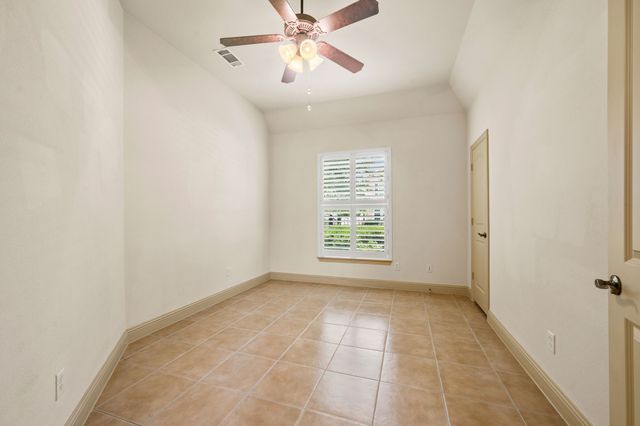 5801 Arbor Road, North Richland Hills, TX 76180