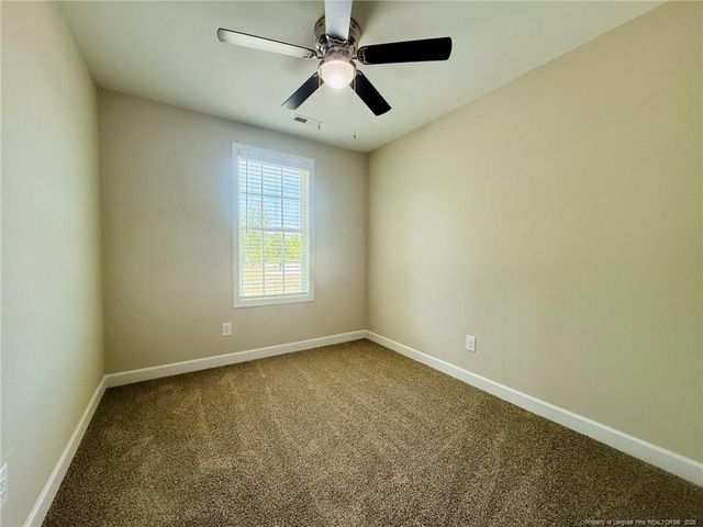 8115 King Road, Fayetteville, NC 28306