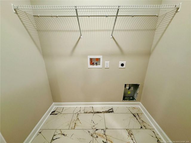 8115 King Road, Fayetteville, NC 28306