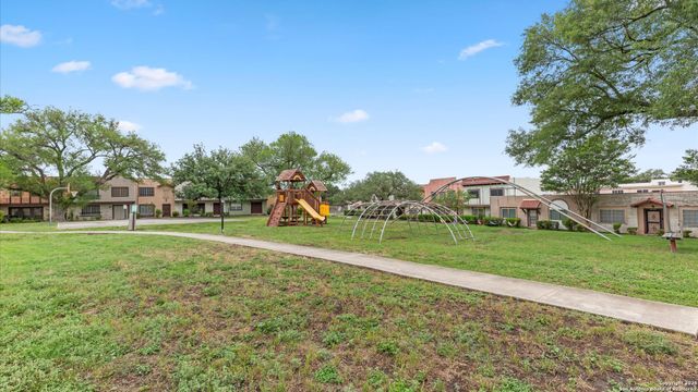 6750 Crown Ridge, San Antonio, TX 78239