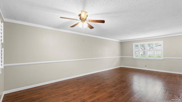 6750 Crown Ridge, San Antonio, TX 78239