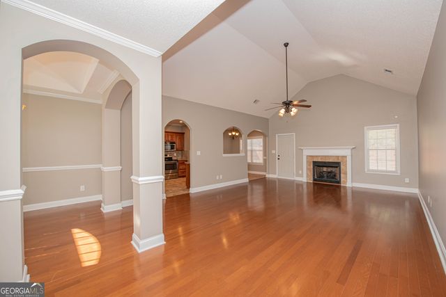 310 Flowing Meadows Drive, Perry, GA 31069