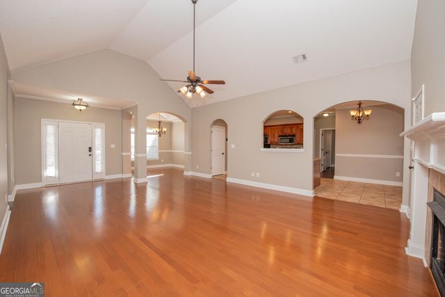 310 Flowing Meadows Drive, Perry, GA 31069