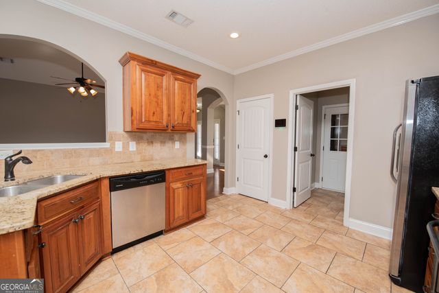 310 Flowing Meadows Drive, Perry, GA 31069