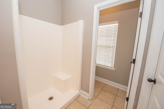 310 Flowing Meadows Drive, Perry, GA 31069