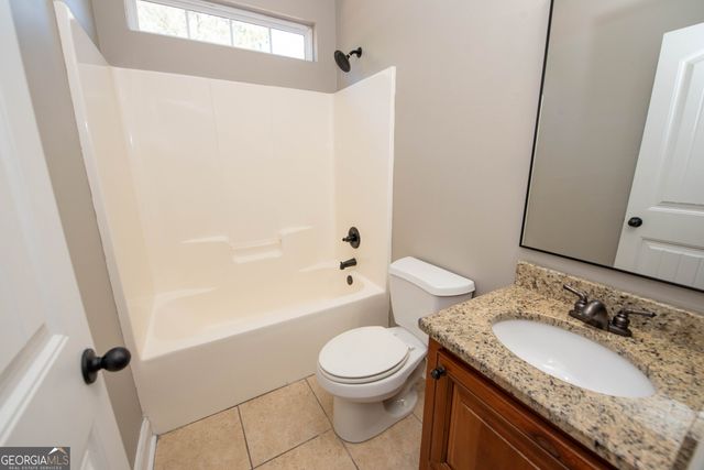 310 Flowing Meadows Drive, Perry, GA 31069