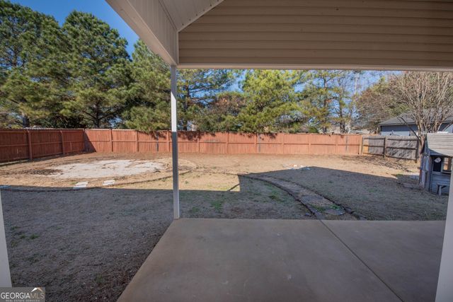 310 Flowing Meadows Drive, Perry, GA 31069