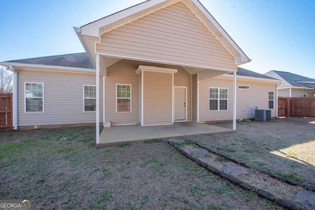 310 Flowing Meadows Drive, Perry, GA 31069