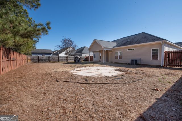 310 Flowing Meadows Drive, Perry, GA 31069