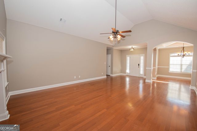 310 Flowing Meadows Drive, Perry, GA 31069