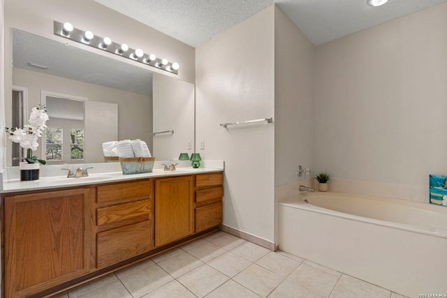 12014 Vintage Pt, San Antonio, TX 78253