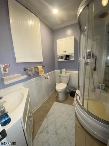 33 Dena Dr 33, Wanaque Boro, NJ 07465