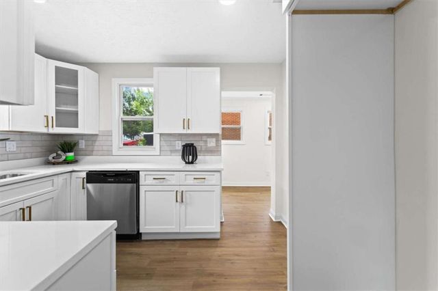 1939 Willa Dr, Decatur, GA 30032