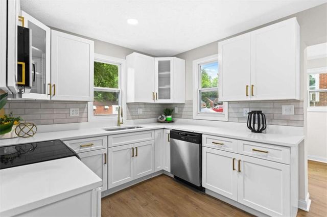 1939 Willa Dr, Decatur, GA 30032