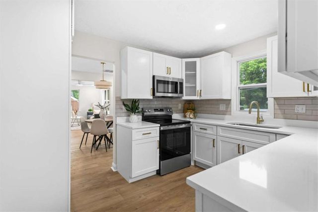 1939 Willa Dr, Decatur, GA 30032
