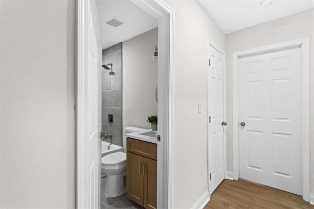 1939 Willa Dr, Decatur, GA 30032