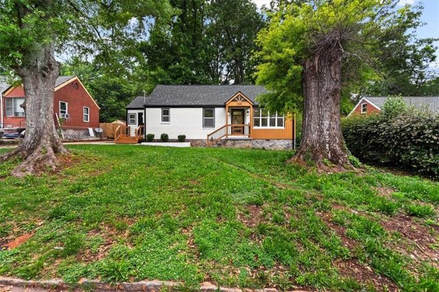 1939 Willa Dr, Decatur, GA 30032
