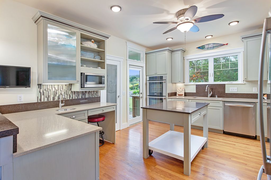 Image 12 of property listing at 54-3701 LEHUULA CIRCLE, Kapaau, HI 96755