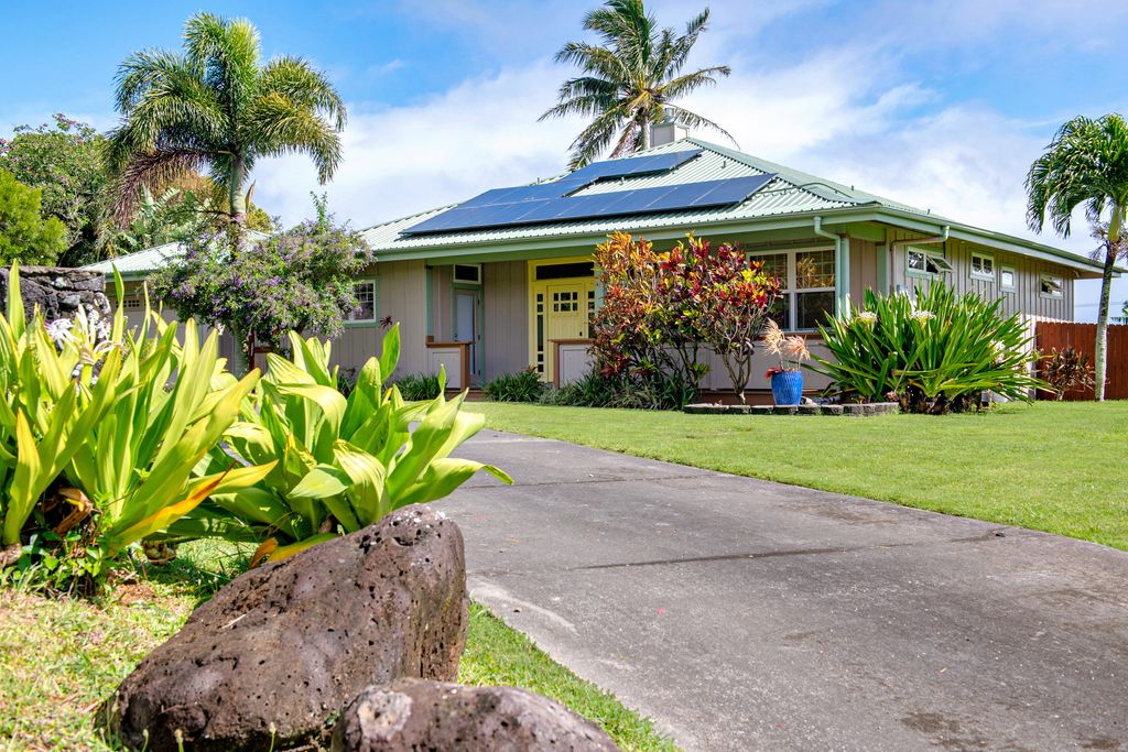 Image 27 of property listing at 54-3701 LEHUULA CIRCLE, Kapaau, HI 96755