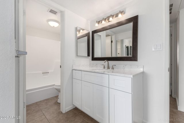 1920 W LINDNER Avenue 207, Mesa, AZ 85202