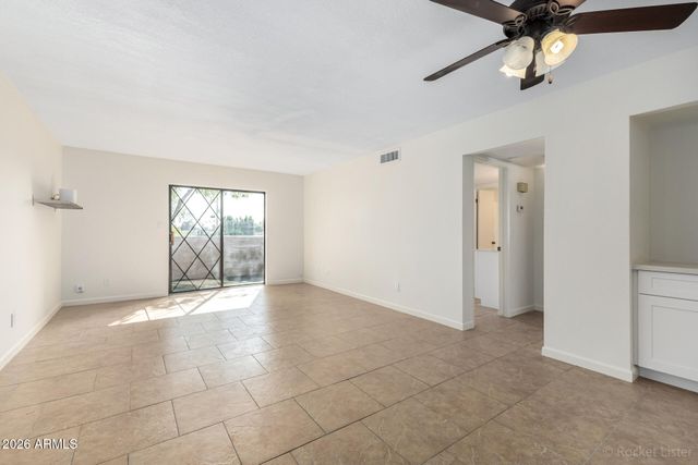 1920 W LINDNER Avenue 207, Mesa, AZ 85202