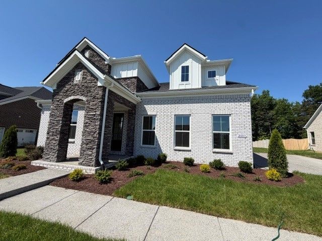 2003 Holbrook Rd, Mount Juliet, TN 37122