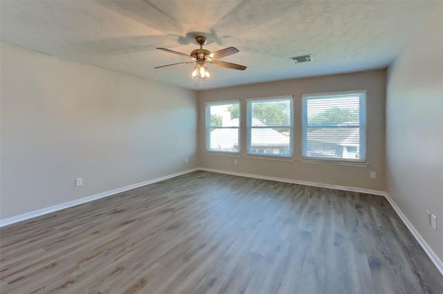 17903 Timber Crossing Lane, Cypress, TX 77433