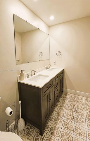 6550 SW 28th Street, Miami, FL 33155