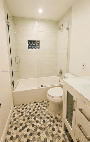 6550 SW 28th Street, Miami, FL 33155