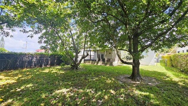6550 SW 28th Street, Miami, FL 33155