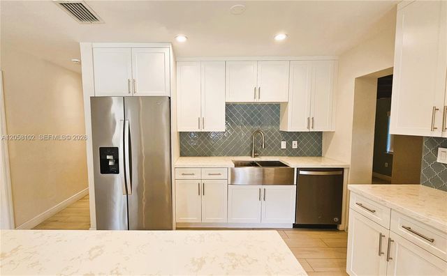 6550 SW 28th Street, Miami, FL 33155