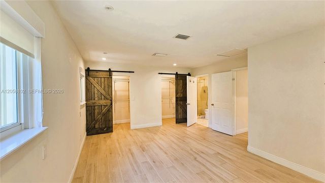 6550 SW 28th Street, Miami, FL 33155