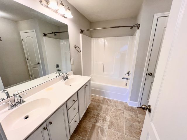 3032 Thornbury Pl, Old Hickory, TN 37138
