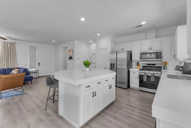 47383 Bahama Court, Indio, CA 92201