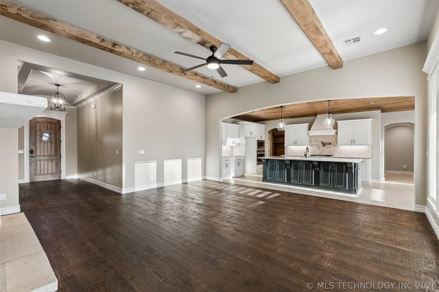 10912 N 81st East Place, Owasso, OK 74055