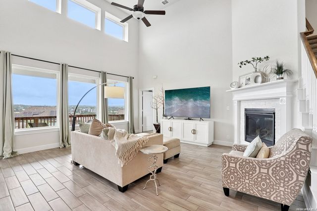 25330 Donahue, San Antonio, TX 78255