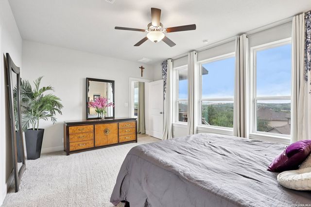 25330 Donahue, San Antonio, TX 78255