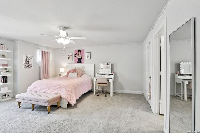 25330 Donahue, San Antonio, TX 78255