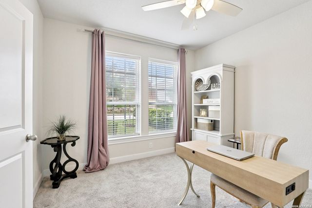 25330 Donahue, San Antonio, TX 78255