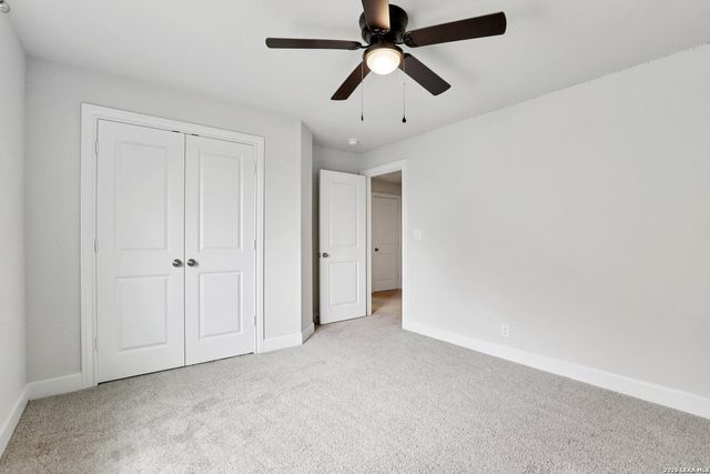 25330 Donahue, San Antonio, TX 78255