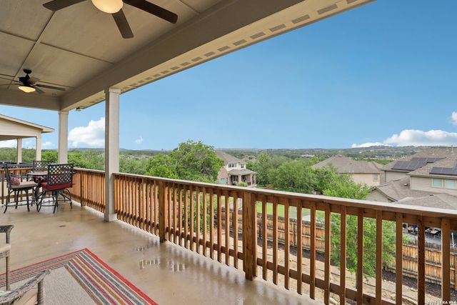 25330 Donahue, San Antonio, TX 78255