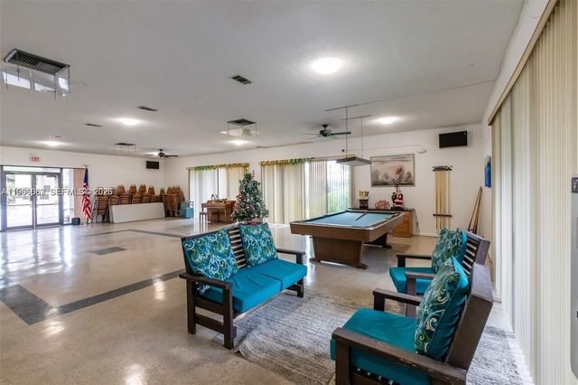 2840 Somerset Dr 400M, Lauderdale Lakes, FL 33311